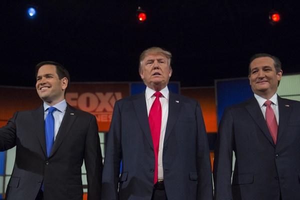 ترامپ و سناتورها