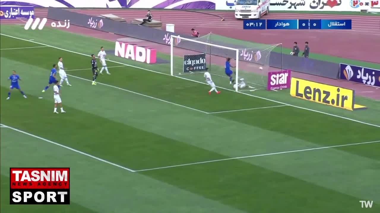 ببینید| گل اول استقلال به هوادار توسط رامین رضاییان