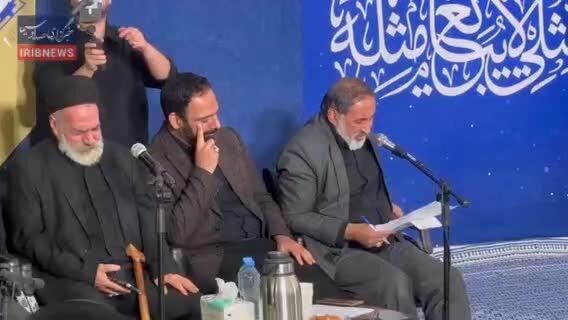 ببینید| کسب اجازه علیرضا قزوه (مجری جلسه) از رهبر شهید در مراسم یادبود امین شعر انقلاب