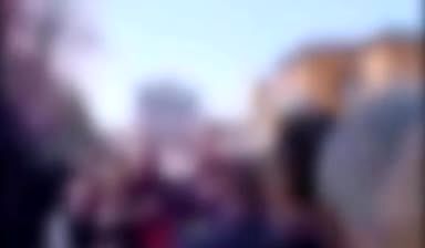 شعار بازنشستگان کشوری علیه مالک جدید باشگاه پرسپولیس/ ما تیم فوتبال نمی‌خواهیم! + ویدئو