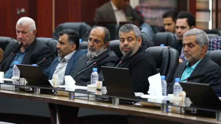 ببینید| اژه‌ای: سند و قانون می‌نویسیم اما پیگیری نمی‌کنیم
