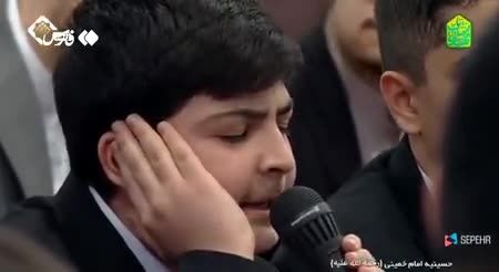 ببینید | تحسین قاری دهه نودی توسط رهبر معظم انقلاب 