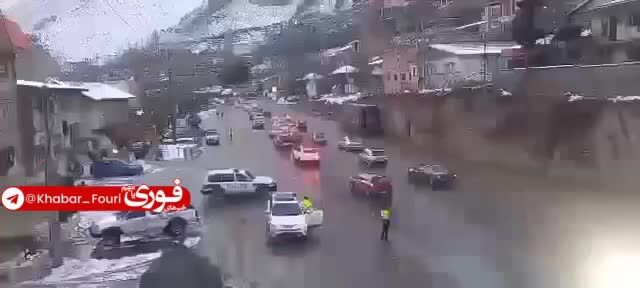 ببینید| جاده هراز یکطرفه شد