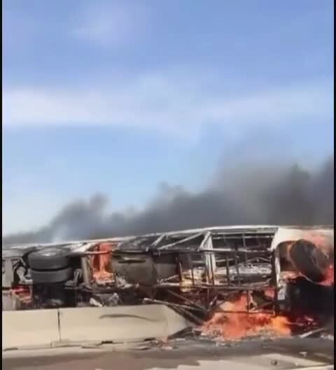 ببینید| ۳۵ کشته و زخمى به دلیل تصادف در جنوب عراق
