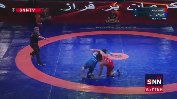 ببینید| کشتی حسن یزدانی مقابل آذرپیرا