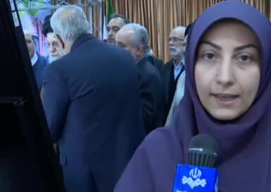 ببینید | اولین ویدئو از بازدید رهبر انقلاب، از نمایشگاه توانمندی‌های تولید ایرانی