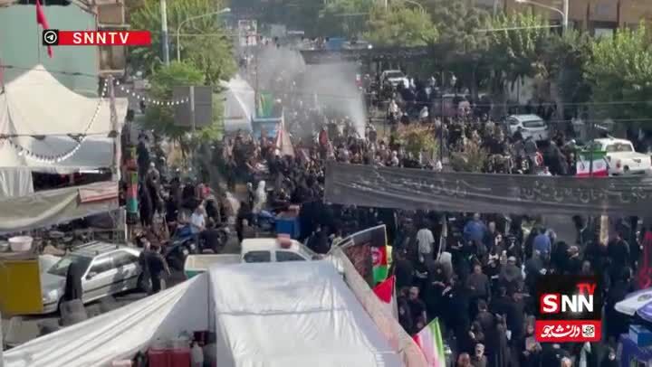ببینید| حضور پرشور جاماندگان اربعین در مسیر پیاده‌روی اربعین در تهران