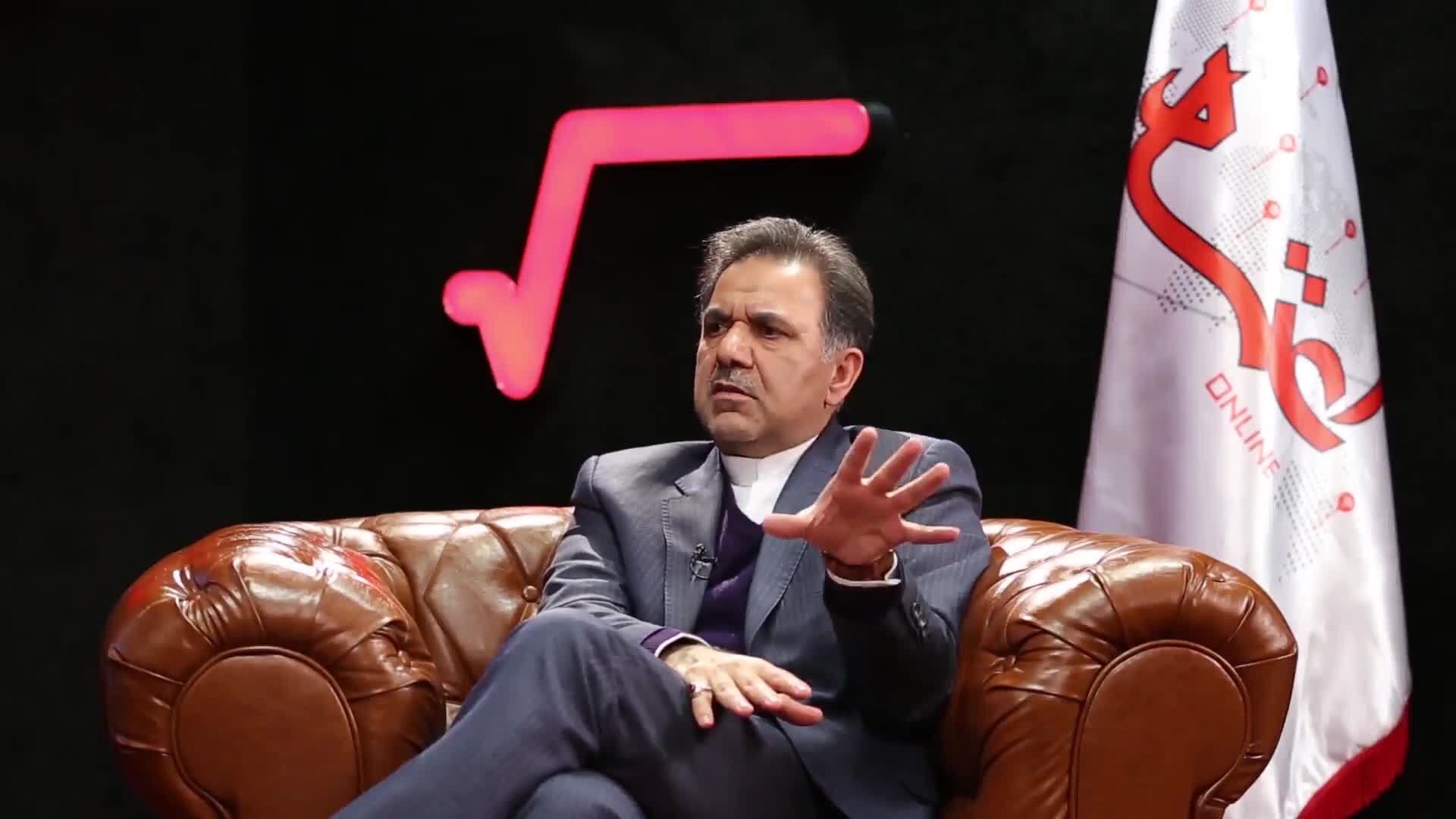 تنها راه ایجاد همبستگی ملی، برگشتن به اندیشه تمدنی درباره ایران است/ من بیشتر دنبال طرح پرسشم تا پاسخ