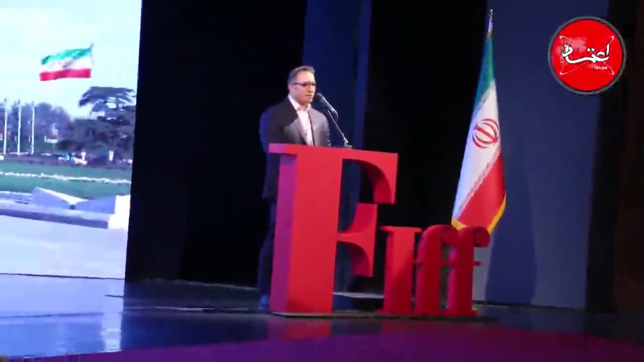 سی‌وهفتمین جشنواره جهانی فیلم فجر برندگانش را شناخت/ سیمرغ زرین برای «جوان روسی»/ حضور وزیر ارشاد در کاخ جشنواره جهانی فیلم فجر