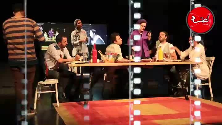 گزارش ویدئویی «اعتمادآنلاین» از اجرای نمایش «نیمه تاریک ماه»