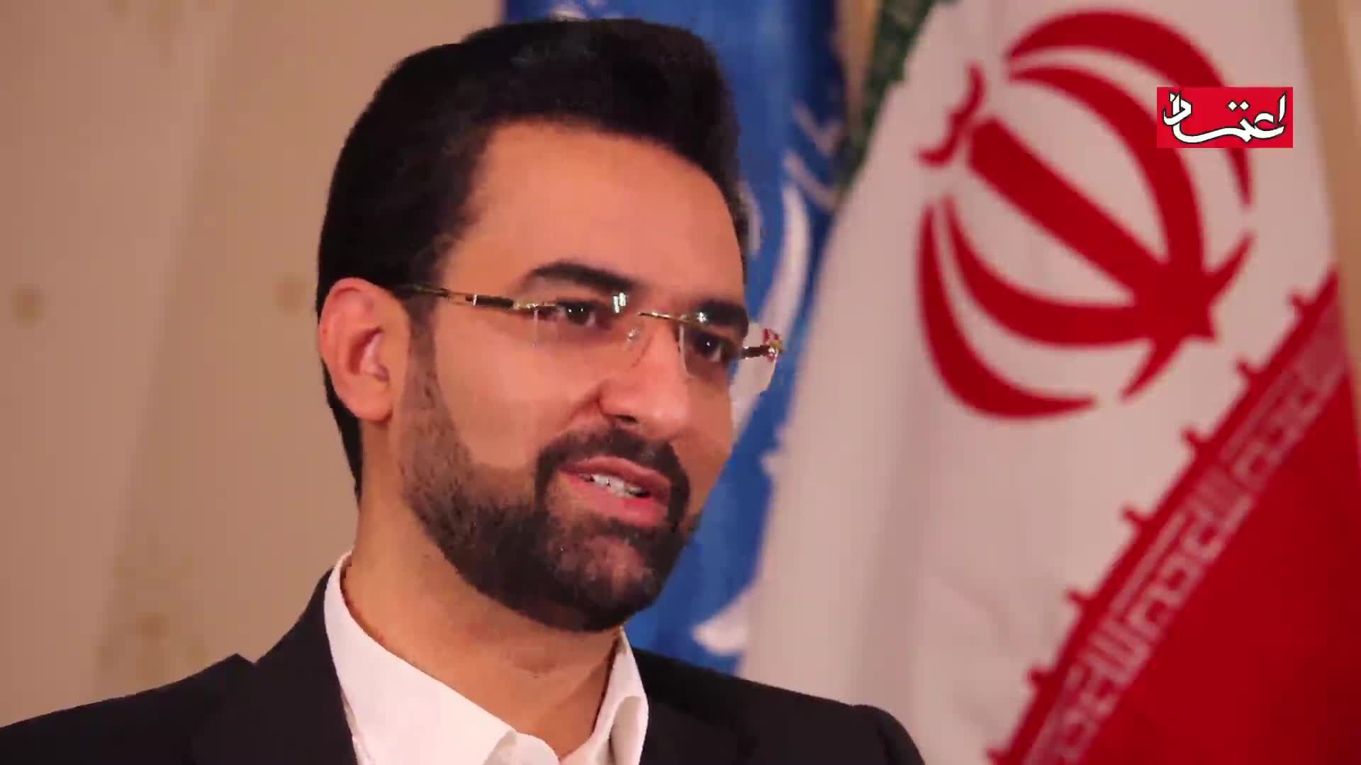 اول و آخر مشکل عده‌ای در کشور بحث رسانه است/ بزرگ‌ترین مساله ما این است که فضای مجازی را به رسمیت نمی‌شناسند/ صداوسیما و رسانه‌های دست‌راستی دستورالعمل دارند که مرا بایکوت کنند