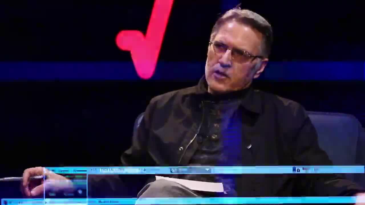 وقتی انقلاب به وضعیت نمایشی دچار می‌شود، فقط یک انقلاب می‌تواند یک انقلاب را نجات دهد