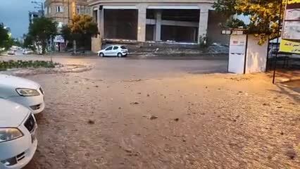 ببینید| بارش باران سیل آسا در مشکین شهر