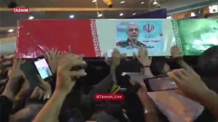  ببینید| تشییع پیکر شهید محمد باقری در سالن دعای ندبه بهشت‌زهرا