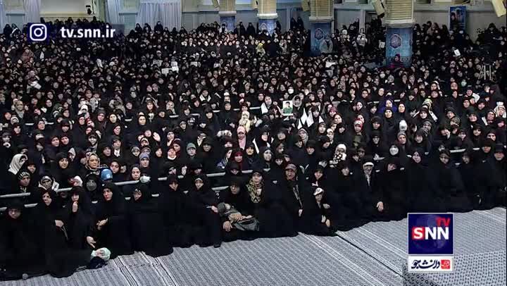 ببینید | همسر شیخ زکزاکی در دیدار با رهبر انقلاب چه گفت که «کوه صبر» لقب گرفت؟