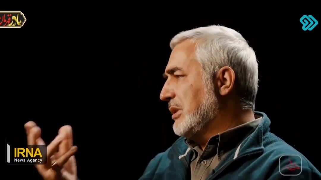 ببینید | اشک‌های ابراهیم حاتمی‌کیا روی آنتن تلویزیون