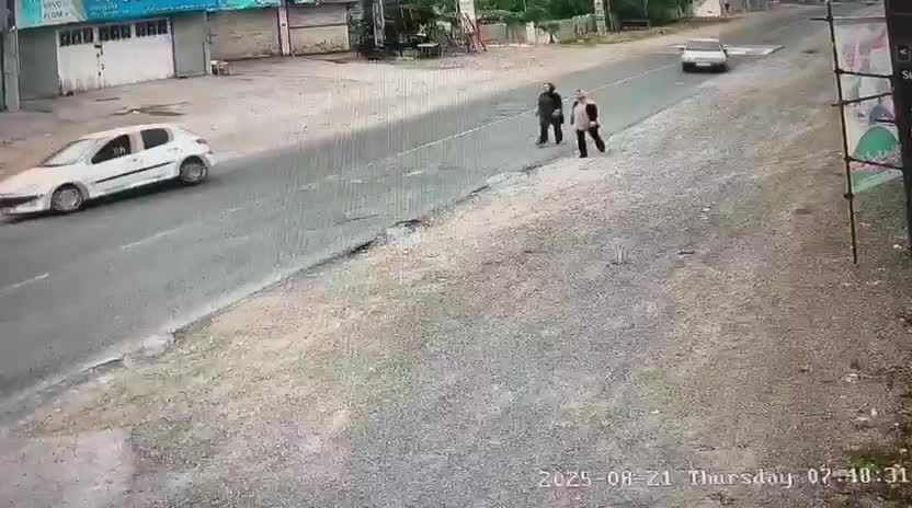 ببینید| زیر گرفتن دو نفر به صورت عمدی با ماشین در روستای بازیارکلا نوشهر